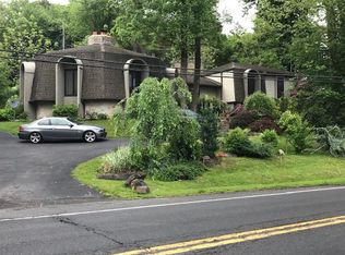 611 Church Rd, Elkins Park, PA 19027