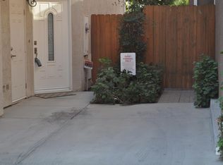 17731 Halsted St #B, Northridge, CA 91325