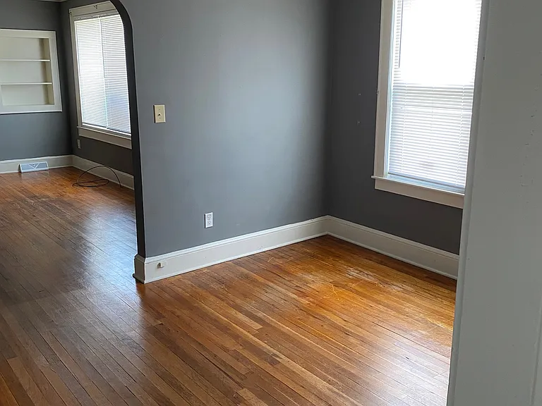 6909 White Horse Rd — Photo 12