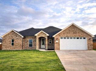 506 Limestone Cir, Mabank, TX 75147