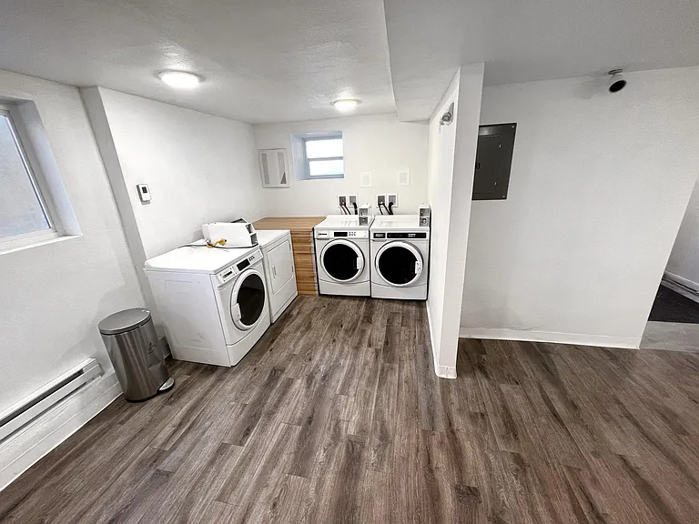 240 Main St #2D — Photo 15