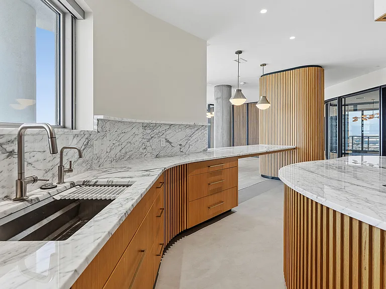 1209 E Cumberland Ave #2902-1/2 — Photo 19