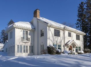 2901 E 1st St, Duluth, MN 55812