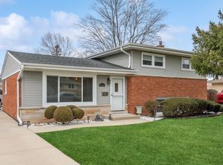 8024 W Courtland Ave, Norridge, IL