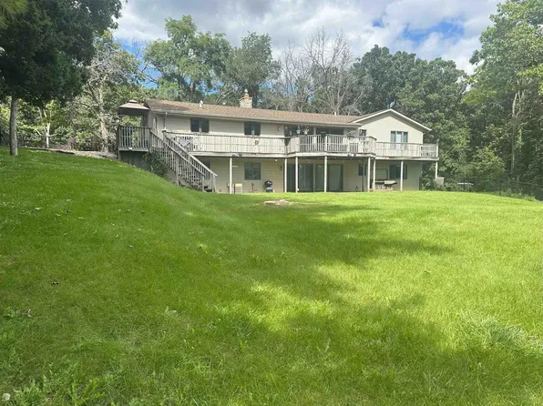 2604 North Emerald Grove Road, Milton, WI 53563