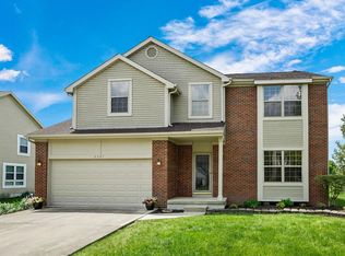 6387 Windcliff Dr, Grove City, OH