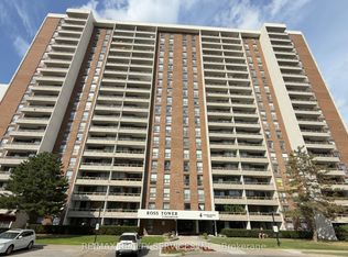 4 Kings Cross Rd #1807, Brampton, ON L6T3X8
