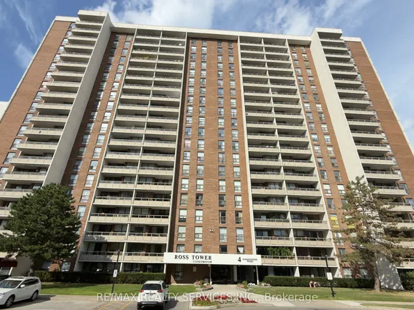 4 Kings Cross Rd #1807, Brampton, ON L6T 3X8