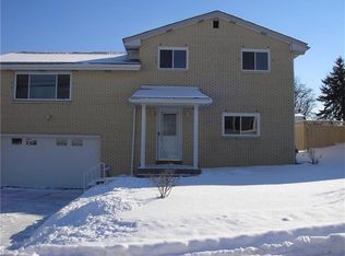 169 Speer St, Mc Kees Rocks, PA 15136