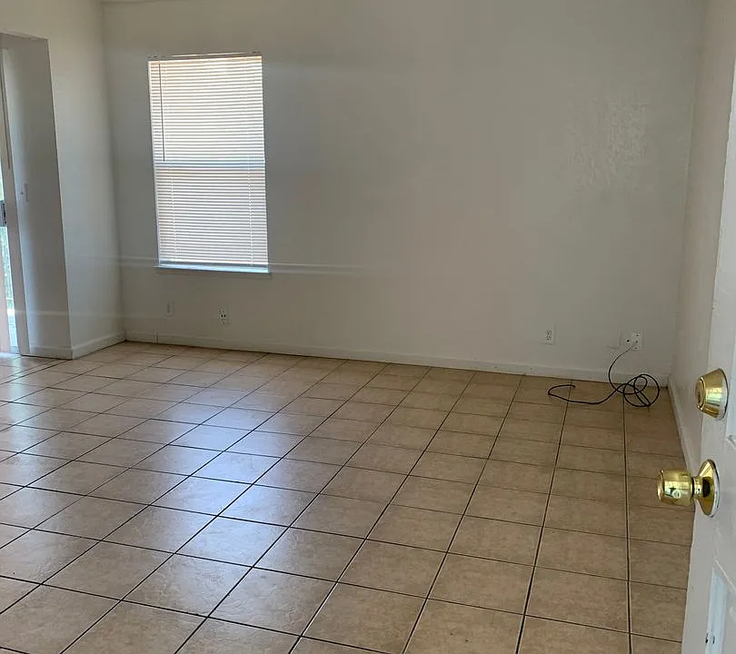 2622 Plantation Pl