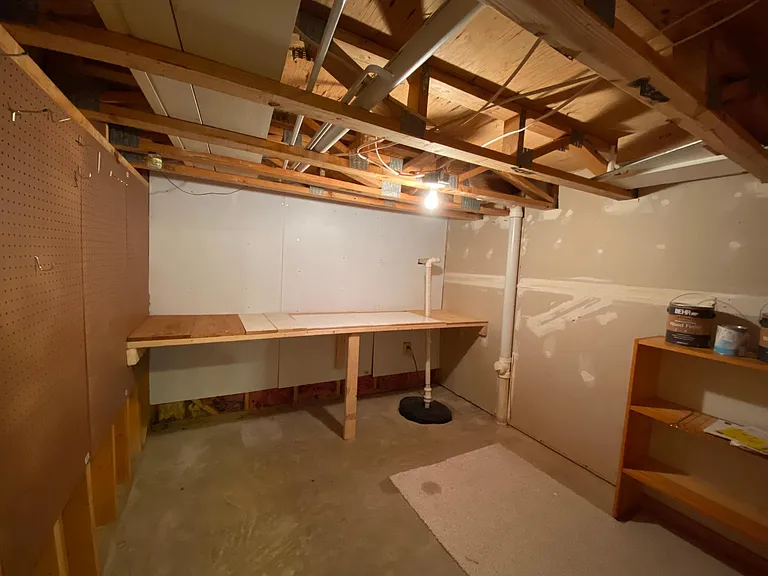 6323 Millwood Ct — Photo 49