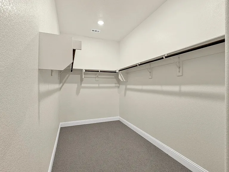 601 Willet Dr — Photo 11