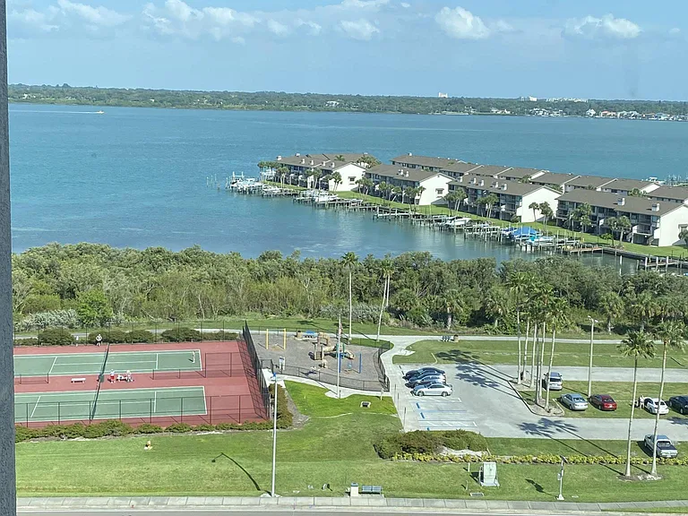 1540 Gulf Blvd #1207 — Photo 22