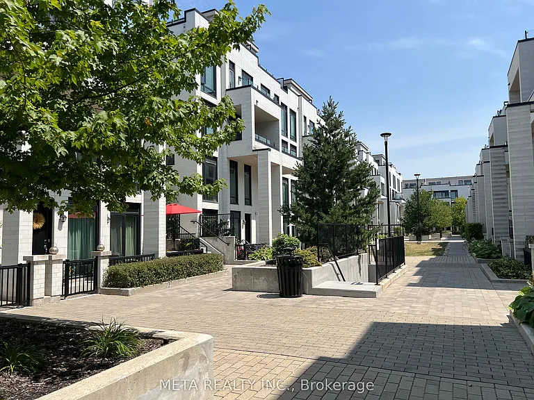 138 Widdicombe Hill Blvd #701 — Photo 29