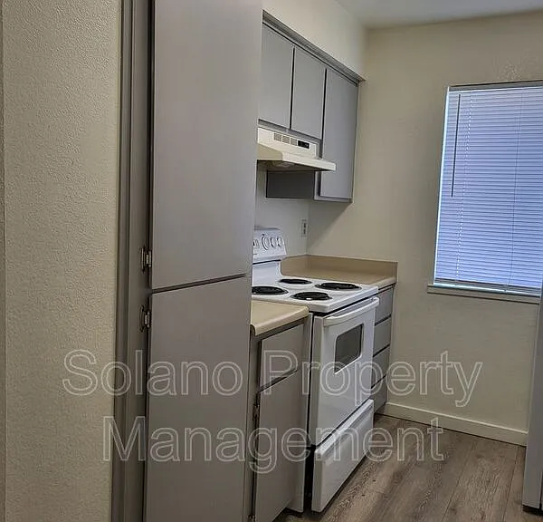 818 E Tabor Ave #8 — Photo 10