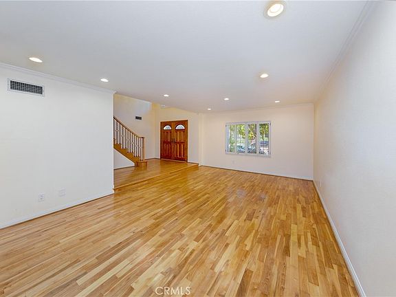 5th image of 22861 Sparrowdell Dr