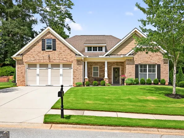 509 Butterfly Ln, Braselton, GA 30517