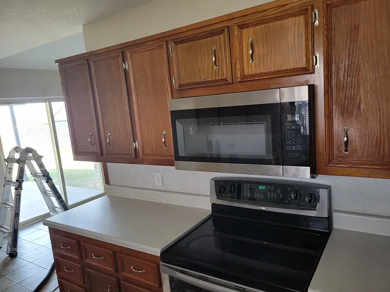 101 E Blancas Dr — Photo 9