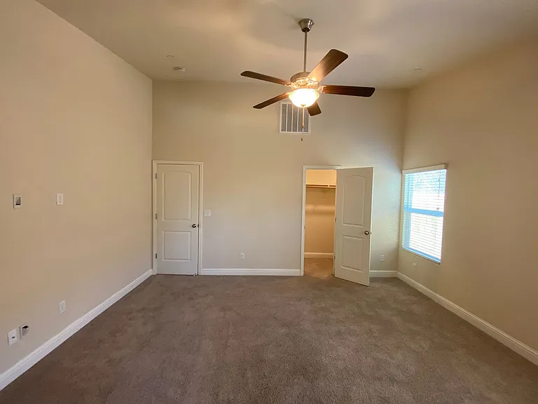 3227 Ferro Ct — Photo 21