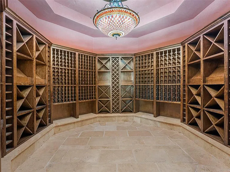 6420 Riverside Dr NW — Photo 85