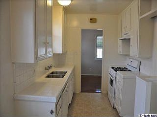3rd image of 5220 Temple City Blvd