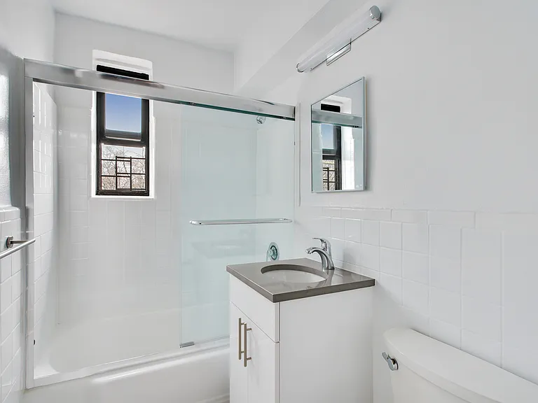 1985 Sedgwick Ave #3E — Photo 8