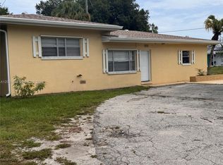 1701 Sunrise Blvd, Fort Pierce, FL 34950