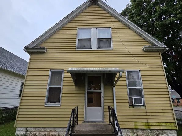500 14th Ave, Rock Island, IL 61201