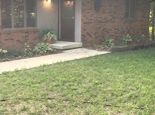 419 County Highway 8, Congerville, IL 61729