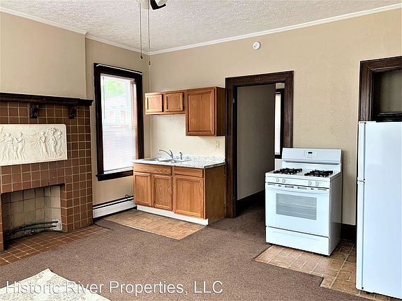 5th image of 215 11th St #5A