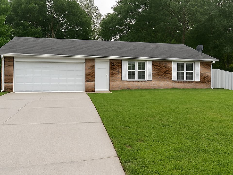 Lovely Solid Home, Just Waiting for YOU!