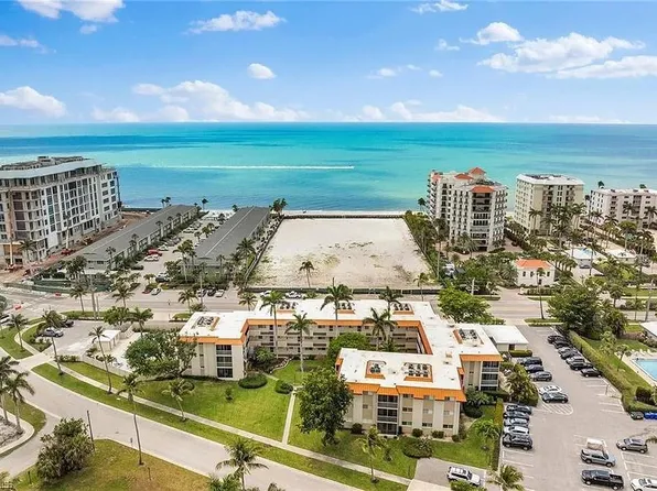 1100 Gulf Shore BLVD N #301, NAPLES, FL 34102