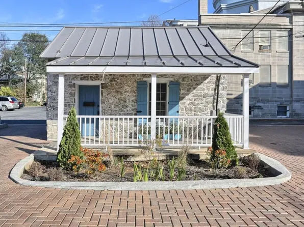116 Dickinson Ave, Carlisle, PA 17013