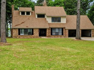 309 Pin Oak Rd, Colfax, LA 71417