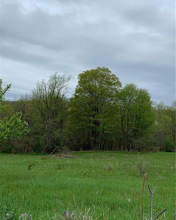2nd image of 4735 Howlett Hill Rd