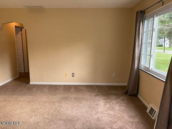 5th image of 5750 Elliott Dr