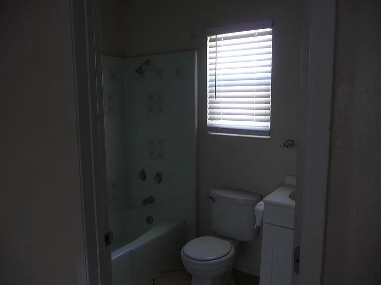 Juniper St — Photo 6