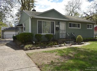 1154 Walnut St, Ypsilanti, MI 48198