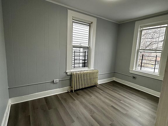 5th image of 125 N 5th Ave APT 2R