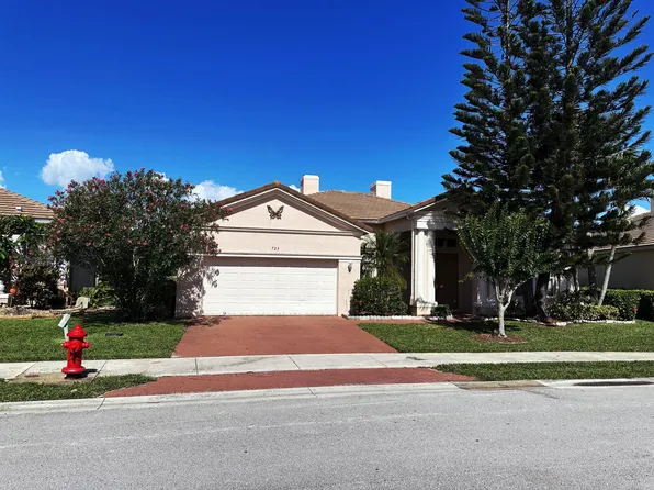 723 SW Myakka River Trace, Port St Lucie, FL 34986
