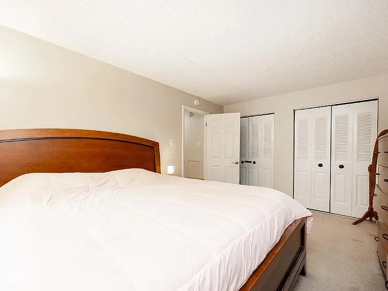 3015 Valley Dr #3015 — Photo 2
