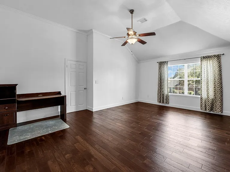 4422 Warwick Dr — Photo 24