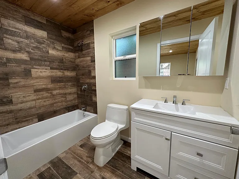 54078 Pine Crest Ave — Photo 10