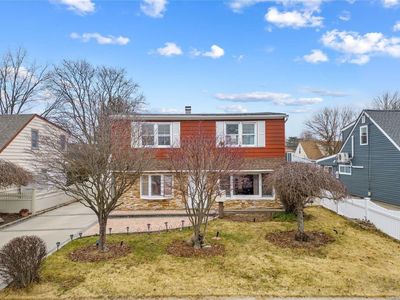 832 Merillon Avenue, Westbury, NY, 11590