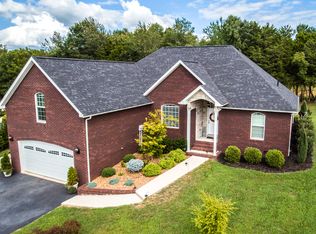 274 Landmark Cir, Sparta, TN 38583