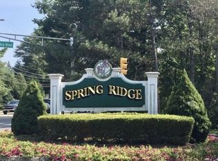 321 Potomac Dr, Basking Ridge, NJ 07920