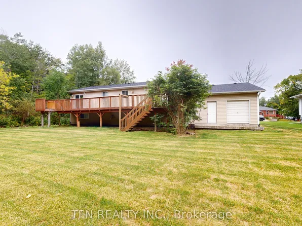 1048 Gilmore Ave, Innisfil, ON L0L 1W0