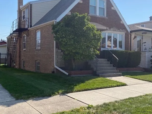 (undisclosed Address), Chicago, IL 60638