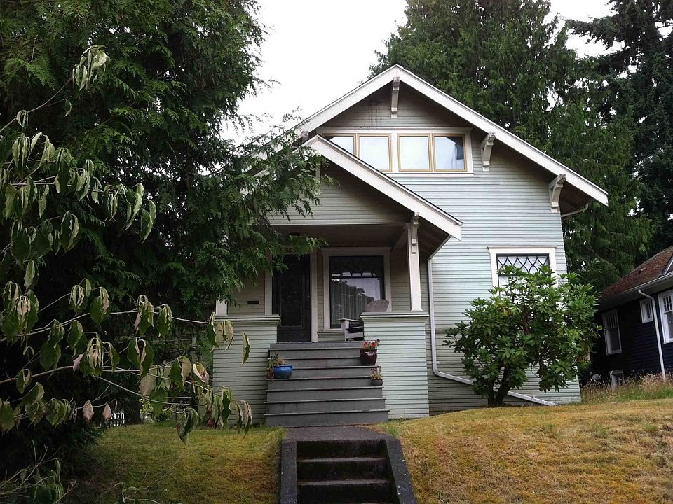 2nd image of 5631 20th Ave NE