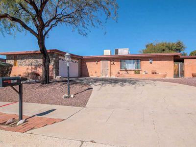 9225 E 27th St, Tucson, AZ, 85710